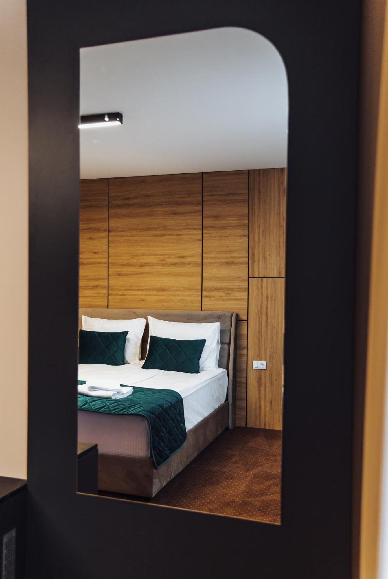 Hotel Brcko Gas Sarajevo Lukavica Exterior foto